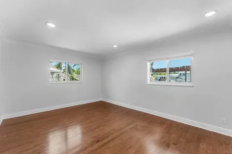 1525 SE 6th Street Deerfield Beach FL 33441