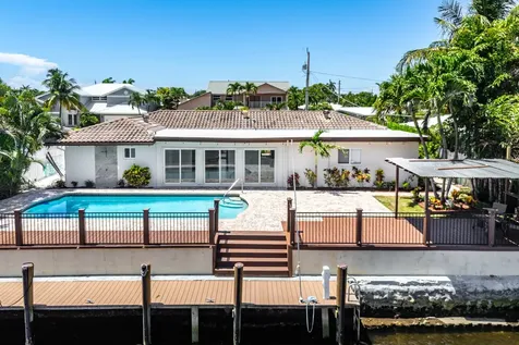 1525 SE 6th Street Deerfield Beach FL 33441