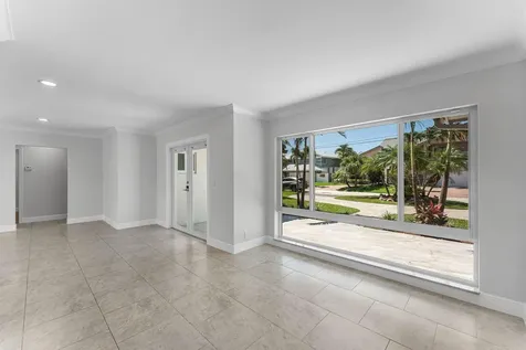 1525 SE 6th Street Deerfield Beach FL 33441