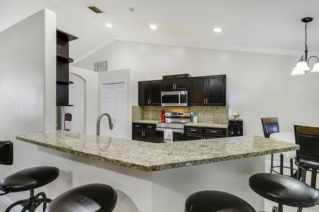 611 SW Saragossa Avenue Port St Lucie FL 34953