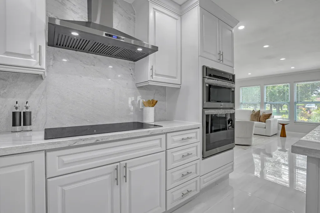 6185 White Oak Court Jupiter FL 33458