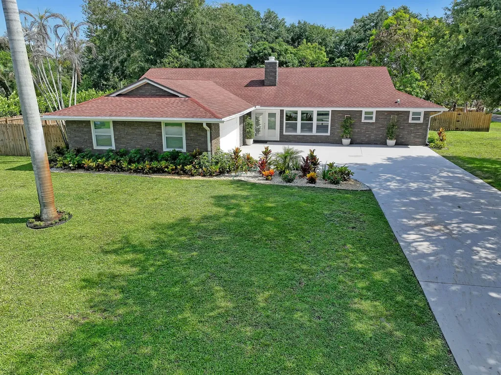 6185 White Oak Court Jupiter FL 33458