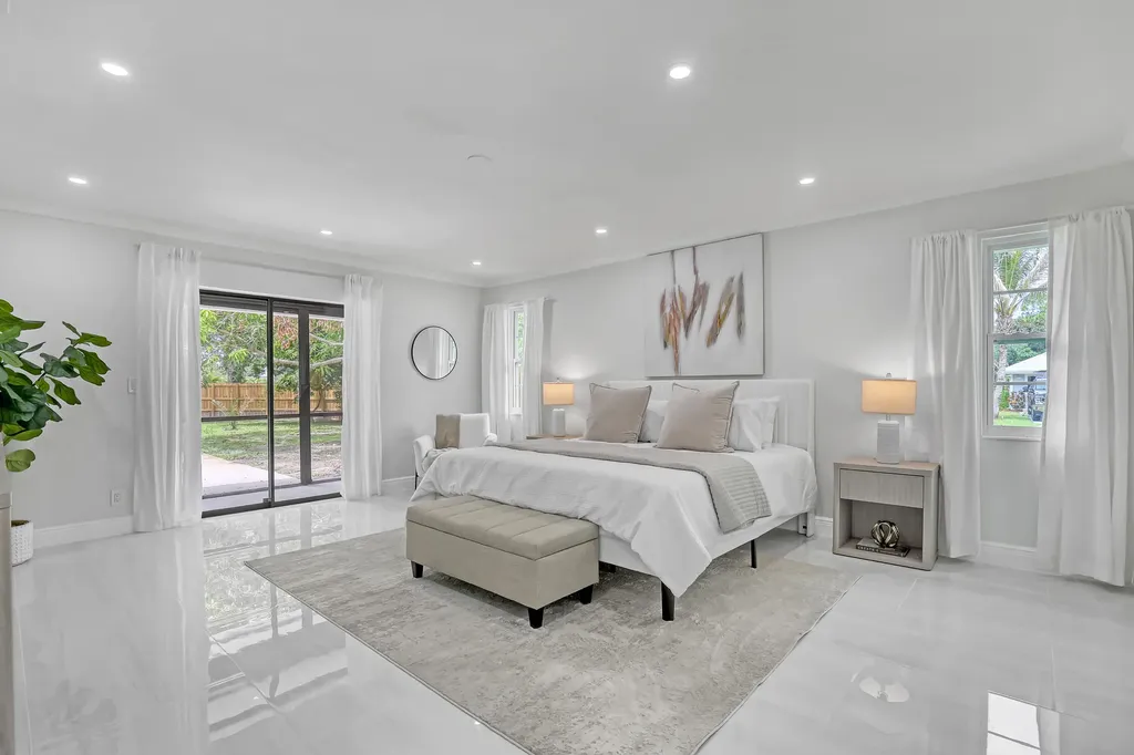 6185 White Oak Court Jupiter FL 33458