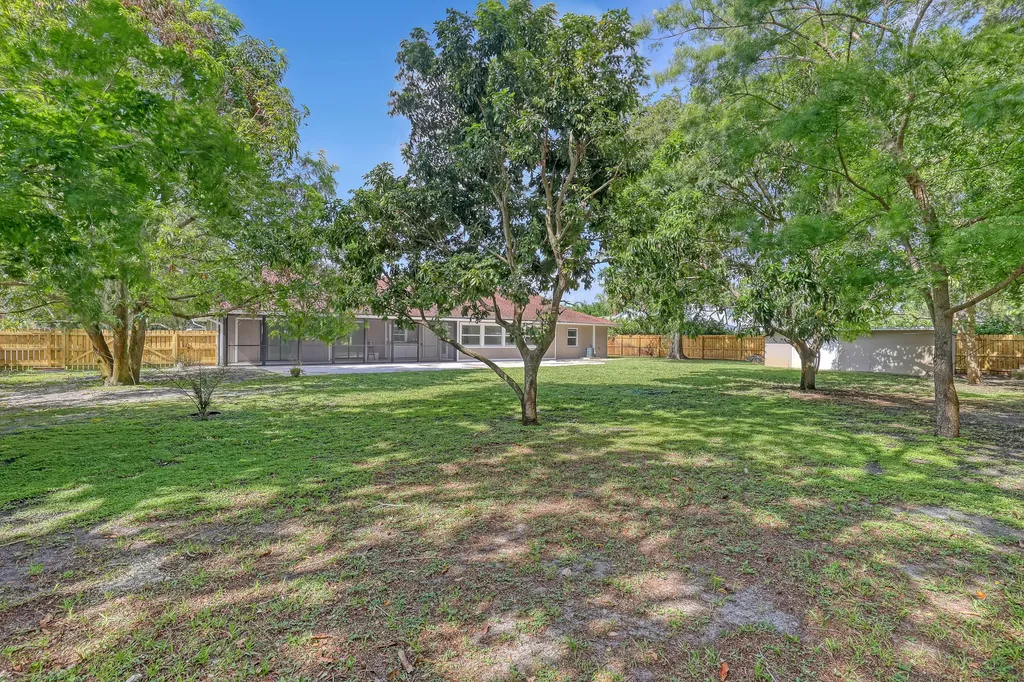 6185 White Oak Court Jupiter FL 33458