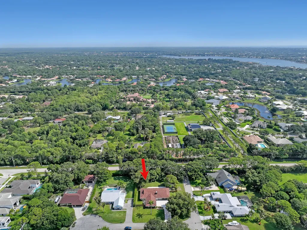 6185 White Oak Court Jupiter FL 33458