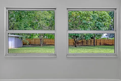 6185 White Oak Court Jupiter FL 33458