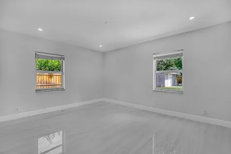 6185 White Oak Court Jupiter FL 33458