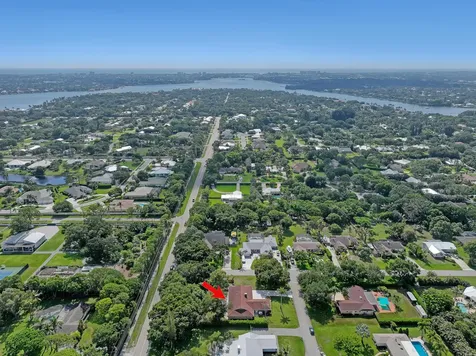 6185 White Oak Court Jupiter FL 33458