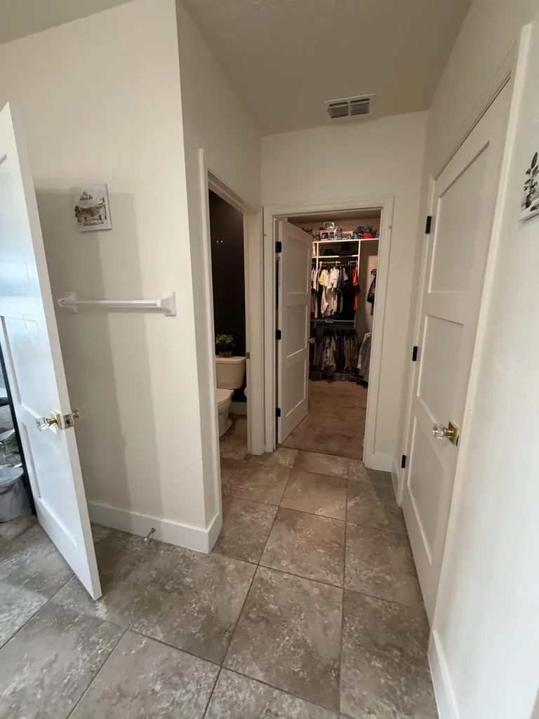 103 SW Oakridge Drive Port St Lucie FL 34984