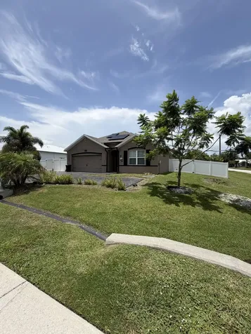 103 SW Oakridge Drive Port St Lucie FL 34984