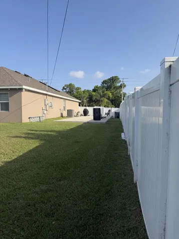 103 SW Oakridge Drive Port St Lucie FL 34984