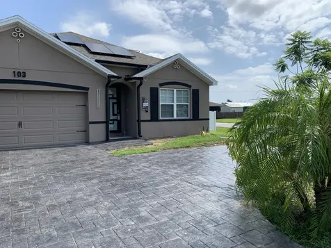 103 SW Oakridge Drive Port St Lucie FL 34984