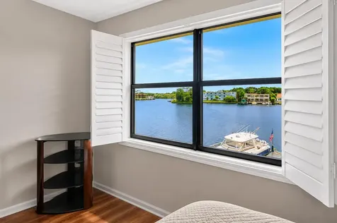 313 Lake Circle North Palm Beach FL 33408