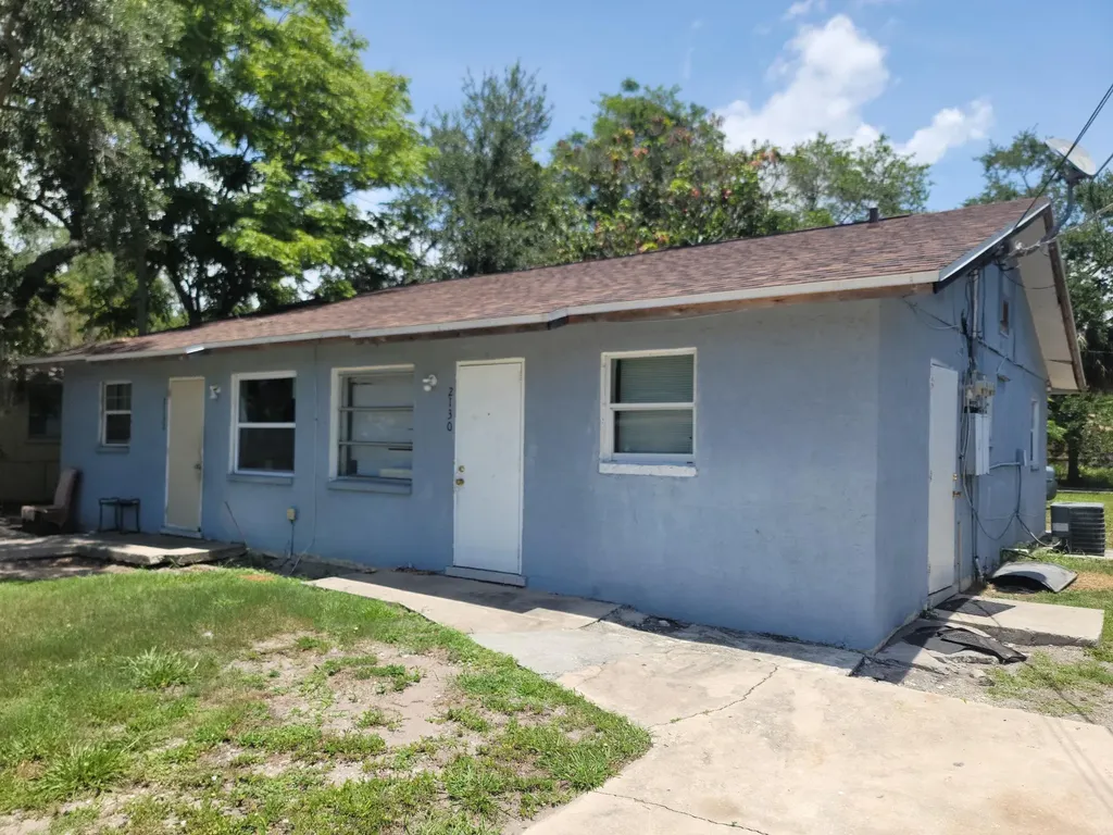 2130 N Orange Avenue Sarasota FL 34234