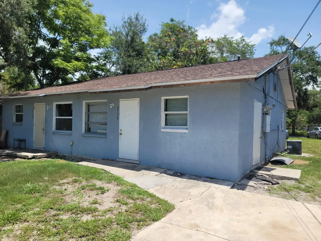 2130 N Orange Avenue Sarasota FL 34234
