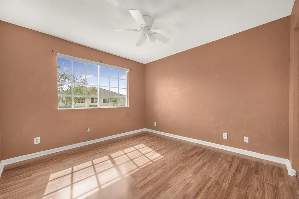 929 Imperial Lake Road West Palm Beach FL 33413