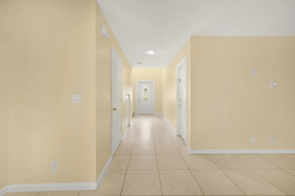 929 Imperial Lake Road West Palm Beach FL 33413