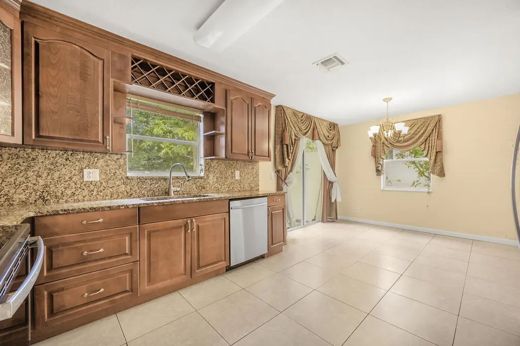 929 Imperial Lake Road West Palm Beach FL 33413