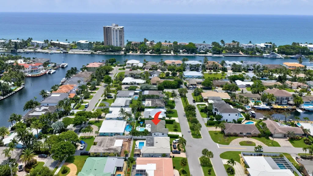 2917 NE 35th Court Lighthouse Point FL 33064