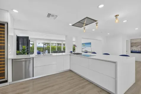 2917 NE 35th Court Lighthouse Point FL 33064