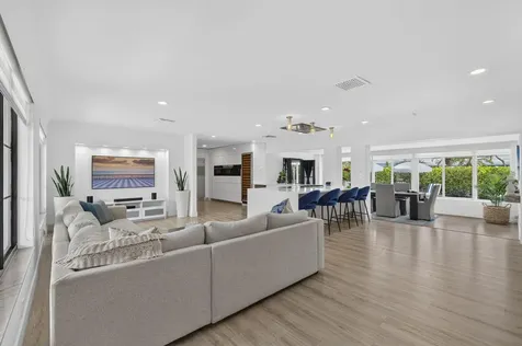 2917 NE 35th Court Lighthouse Point FL 33064