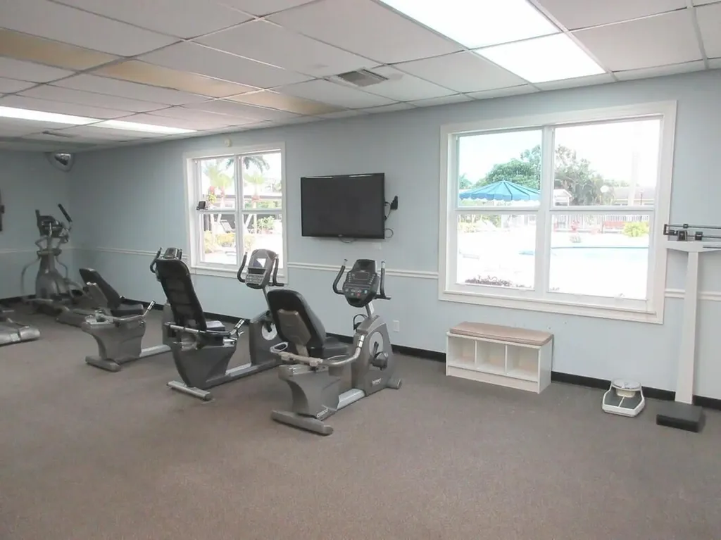 2572 Emory Drive E West Palm Beach FL 33415