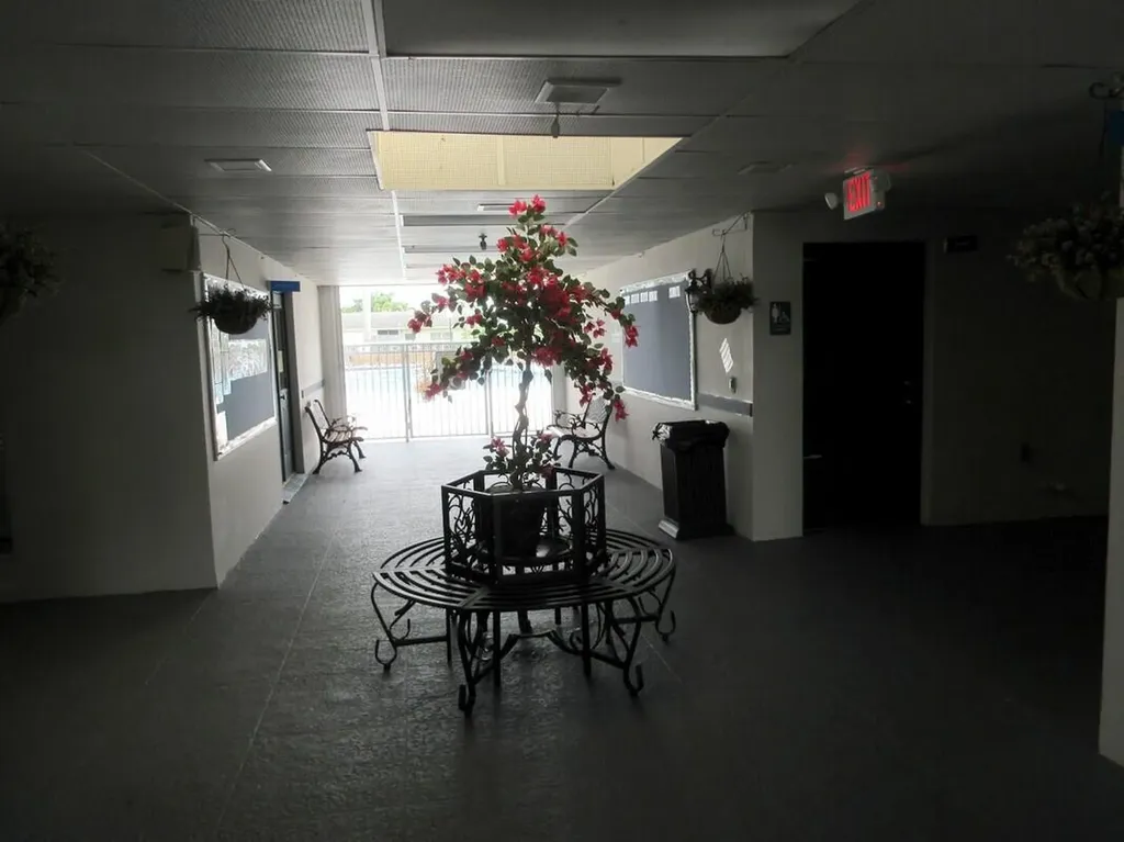 2572 Emory Drive E West Palm Beach FL 33415