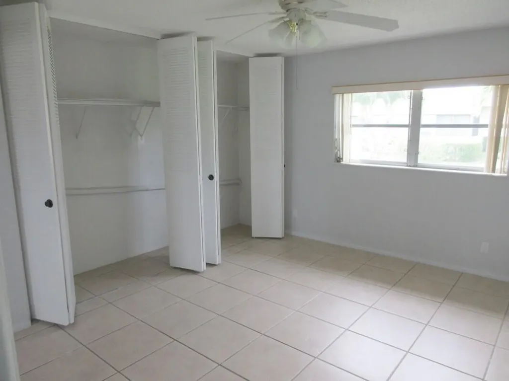 2572 Emory Drive E West Palm Beach FL 33415