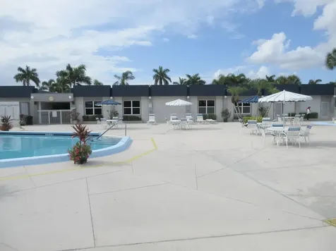 2572 Emory Drive E West Palm Beach FL 33415