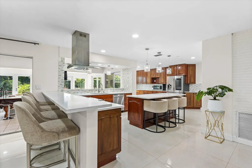 8951 SW 51st Place Cooper City FL 33328