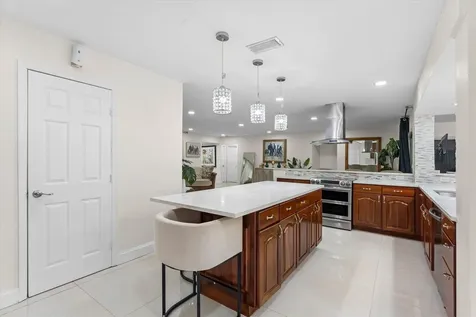 8951 SW 51st Place Cooper City FL 33328