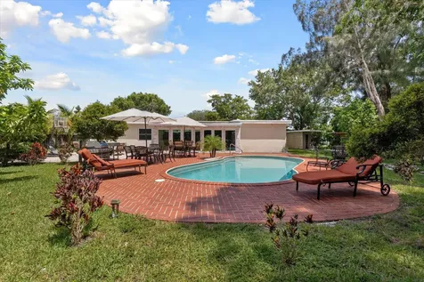 8951 SW 51st Place Cooper City FL 33328