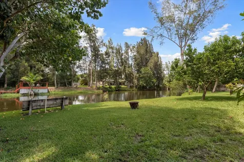 8951 SW 51st Place Cooper City FL 33328