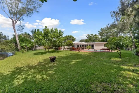 8951 SW 51st Place Cooper City FL 33328