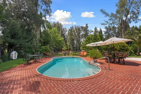 8951 SW 51st Place Cooper City FL 33328