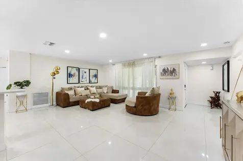 8951 SW 51st Place Cooper City FL 33328