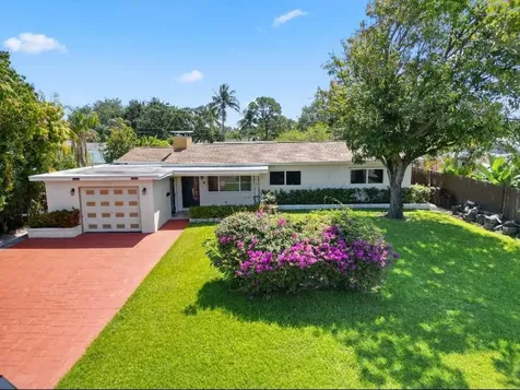 570 SE 2nd Avenue Pompano Beach FL 33060