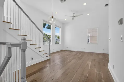 180 NE 6th Avenue Delray Beach FL 33483