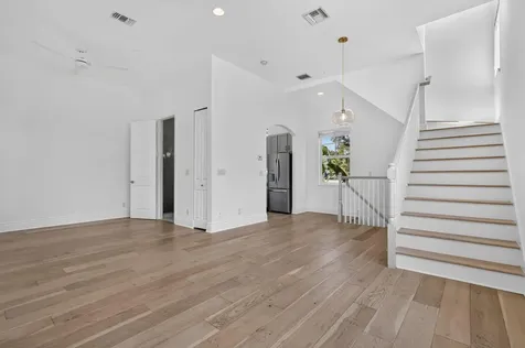 180 NE 6th Avenue Delray Beach FL 33483