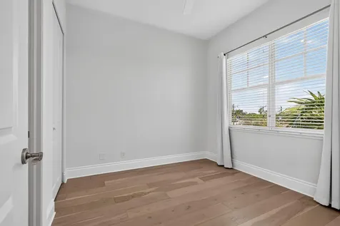 180 NE 6th Avenue Delray Beach FL 33483