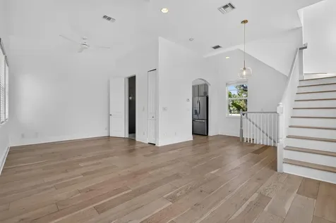 180 NE 6th Avenue Delray Beach FL 33483