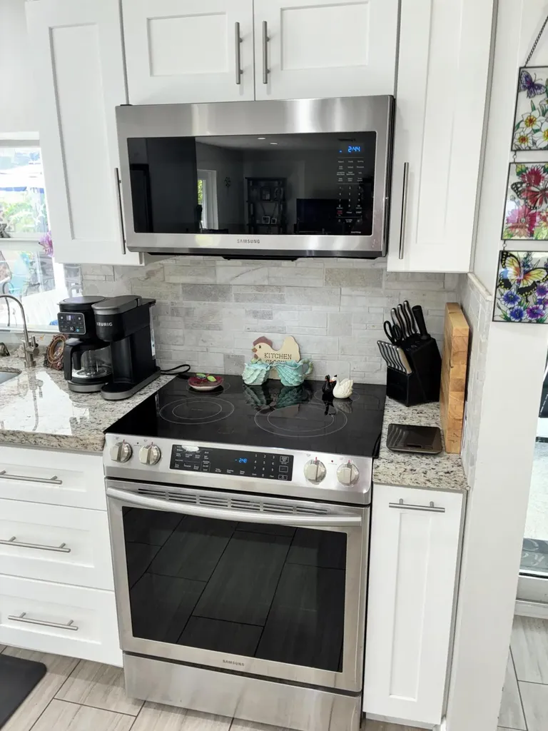 3181 NW 66th Fort Lauderdale FL 33309