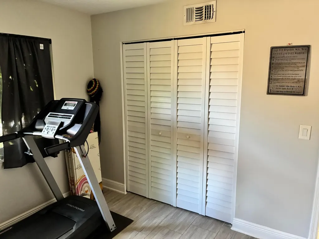 3181 NW 66th Fort Lauderdale FL 33309