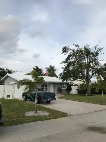 3181 NW 66th Fort Lauderdale FL 33309