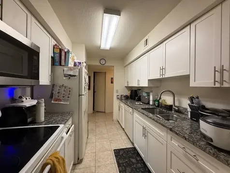 899 W Riverside Drive Coral Springs FL 33071