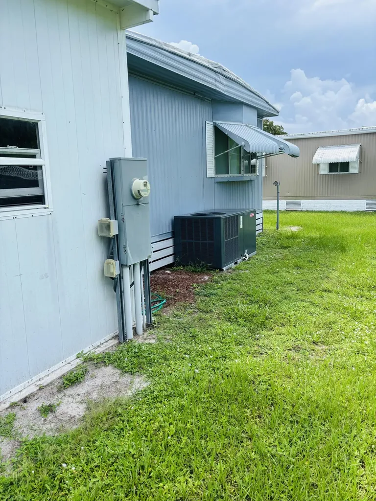 7 Valparaiso Port St Lucie FL 34952