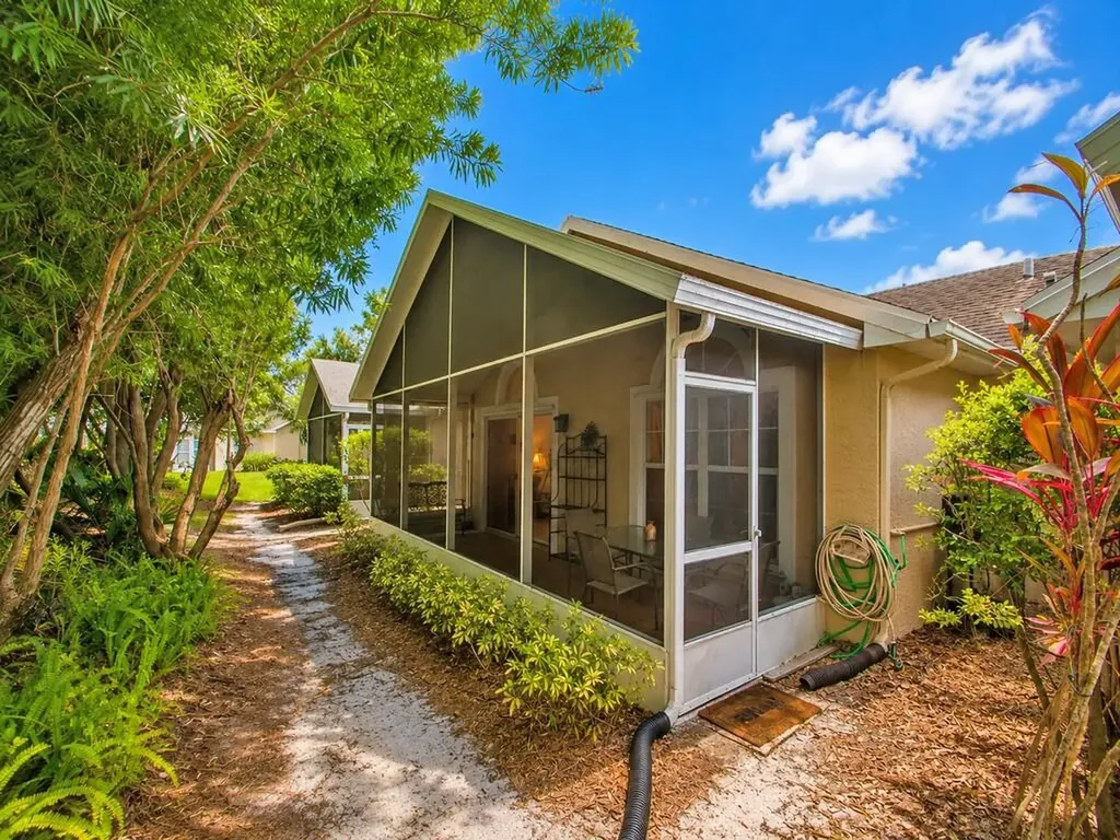 703 NW San Remo Circle Port St Lucie FL 34986