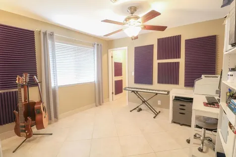 73 Pine Hill Trail W Jupiter FL 33469