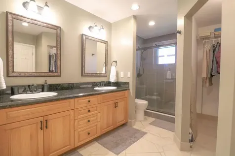 73 Pine Hill Trail W Jupiter FL 33469