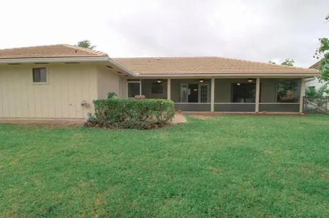 73 Pine Hill Trail W Jupiter FL 33469